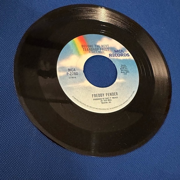 MCA Records 1980 Freddy Fender 45 Vinyl Record - Picture 2 of 5